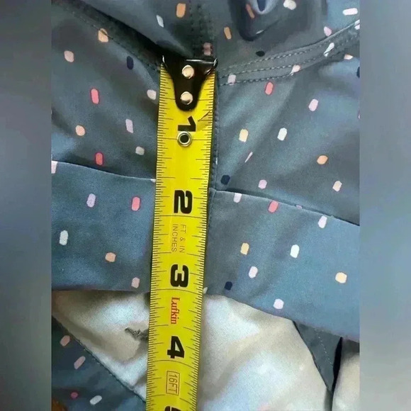 Lululemon spring break away shorts- confetti cake - Picture 5 of 10